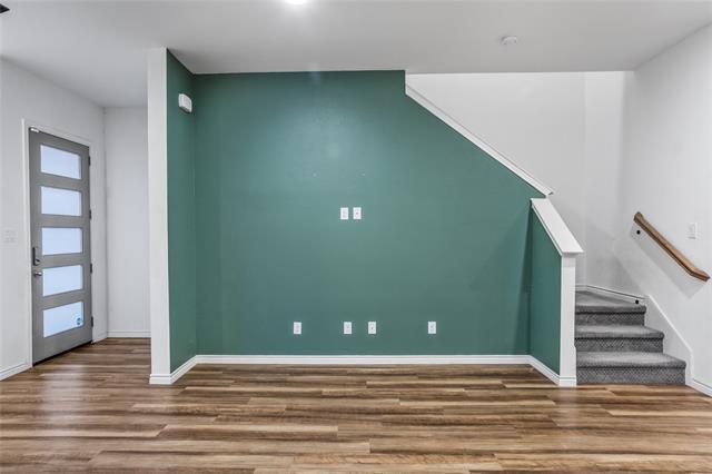 Building Photo - 203 Athenia Dr