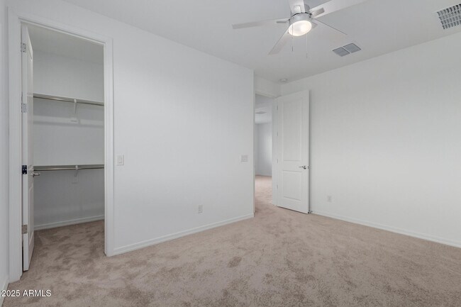 Building Photo - 8817 W Denton Ln