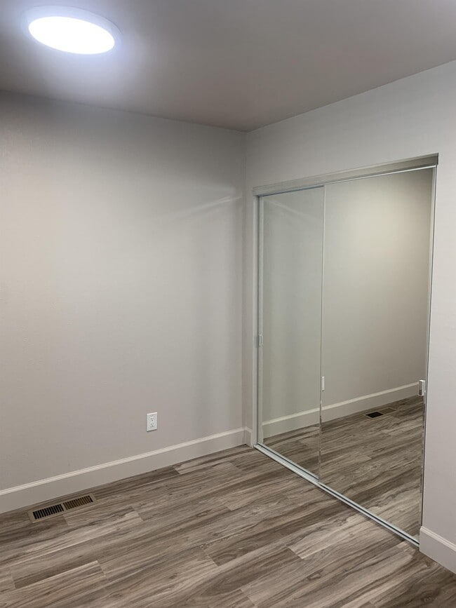 Building Photo - 306 NW 7th St