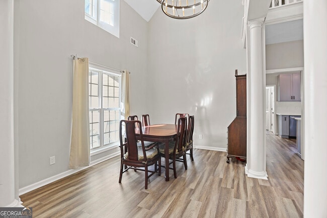 Building Photo - 204 Victoria Trace