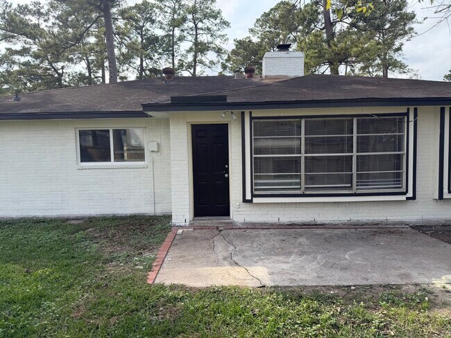 Building Photo - 23430 Cimber Ln