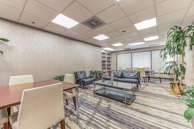 Building Photo - American Towers Furnished Condominium Downtown Salt Lake City