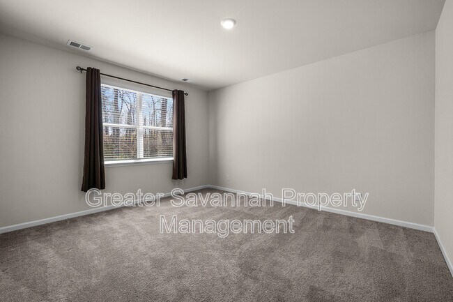 Building Photo - 84 Woodford Reserve Dr