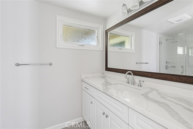 Building Photo - 2633 Buckeye St