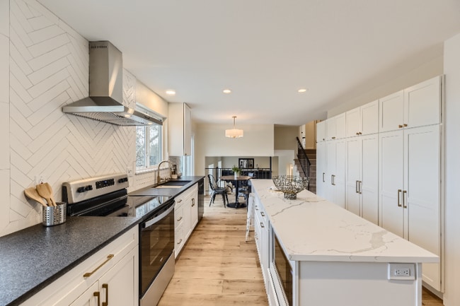 Building Photo - 11032 Brownstone Dr