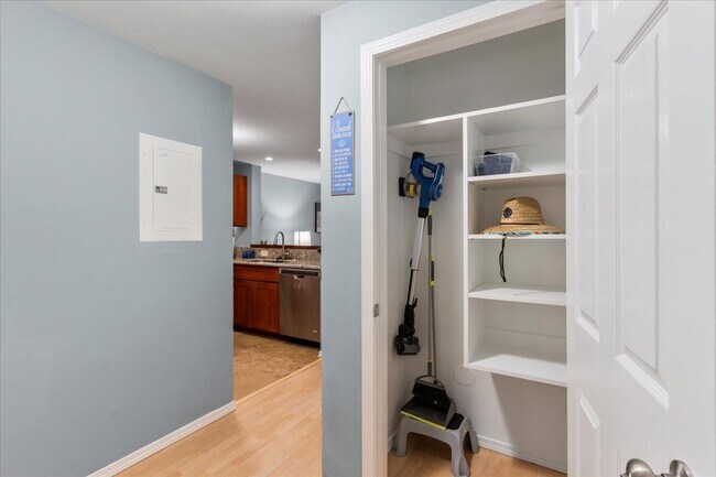 Building Photo - 2747 S Kihei Rd