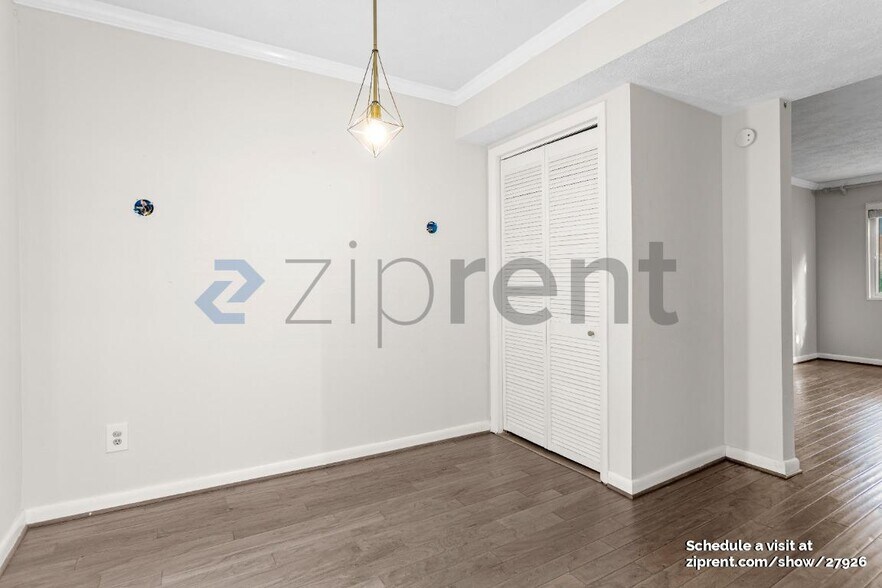 Building Photo - 100 Biscayne Dr NW