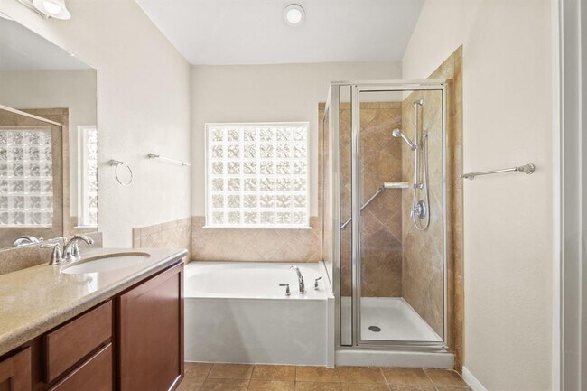 Building Photo - 13813 Turkey Hollow Trail