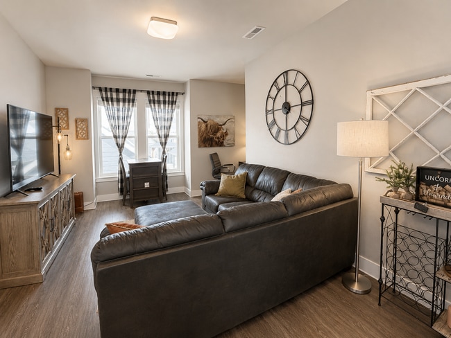 Building Photo - 6031 Catherina Ct