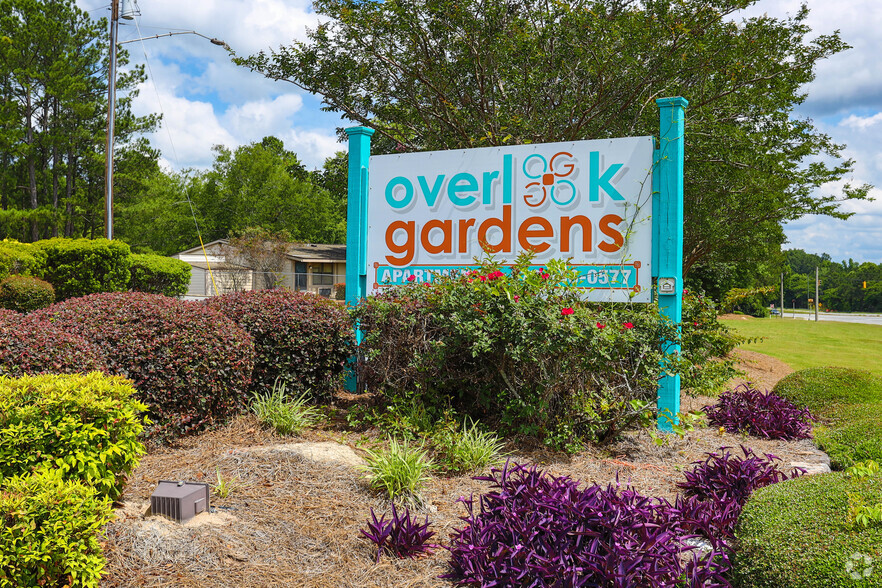 Building Photo - Overlook Gardens