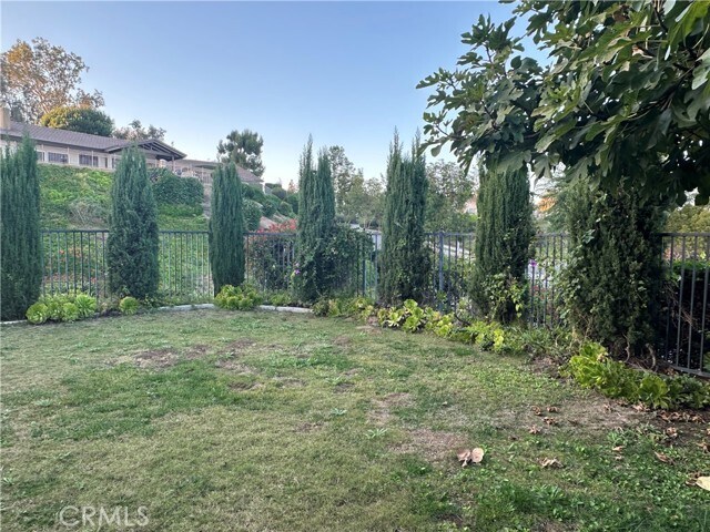 Building Photo - 2124 Wildwood Ct