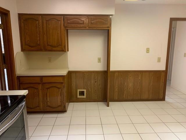 Building Photo - 2827 Monet Pl