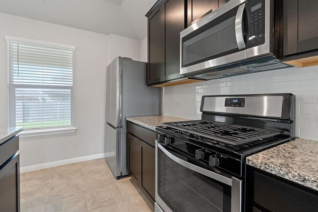 Building Photo - 14417 Heartland Dr