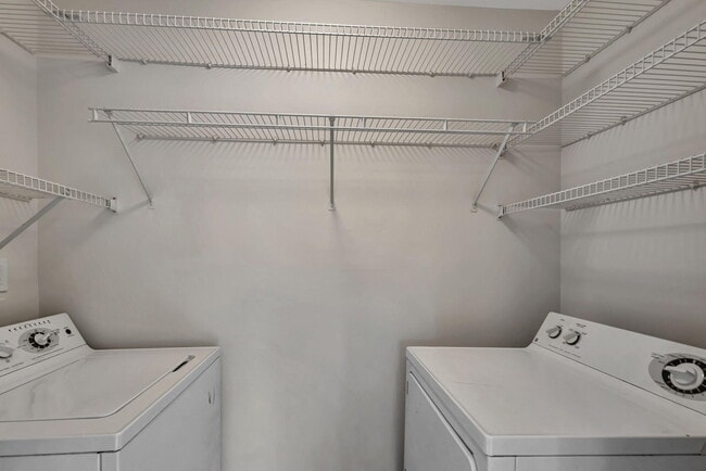 Building Photo - 1109 Duncan Cir