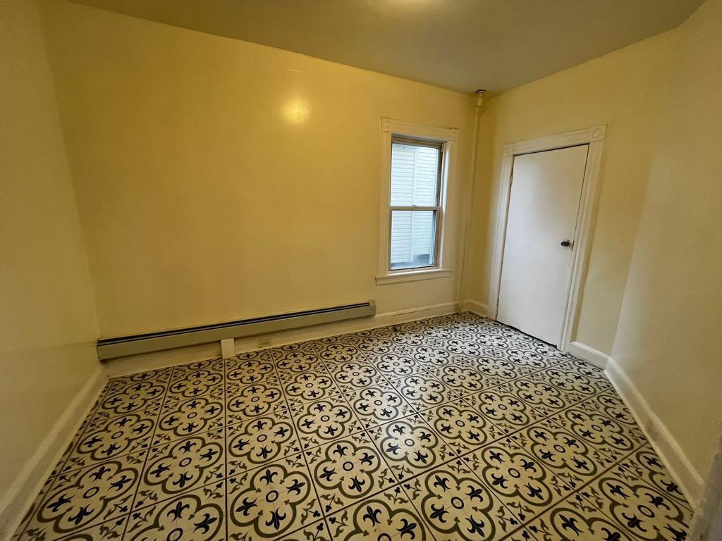 Building Photo - 207 Kearney St