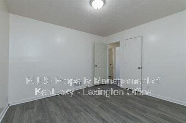 Building Photo - 566 N Martin Luther King Blvd