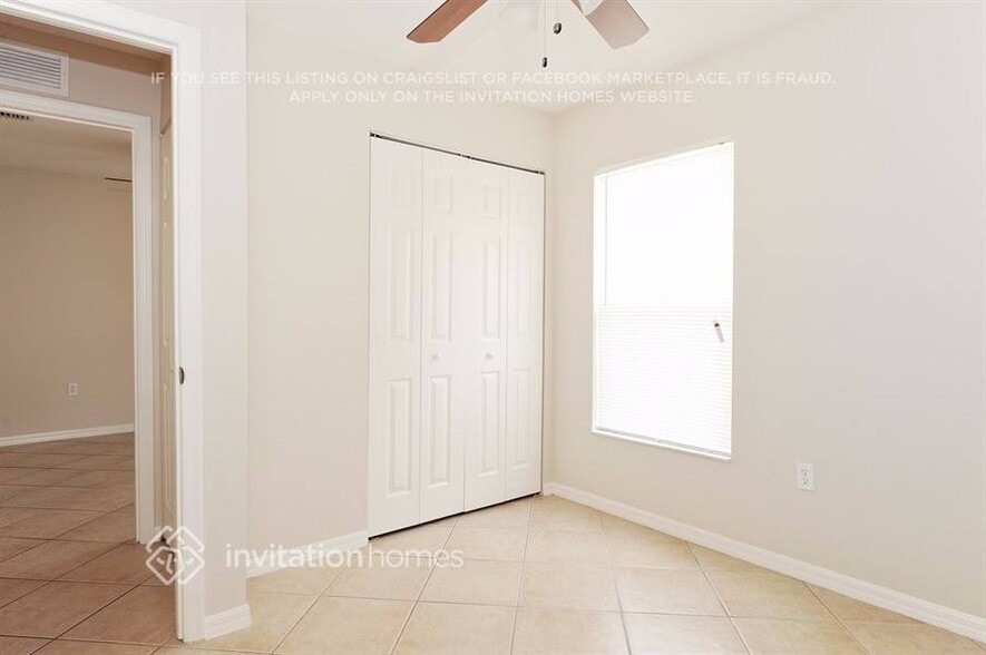 Building Photo - 2112 9th Ave W