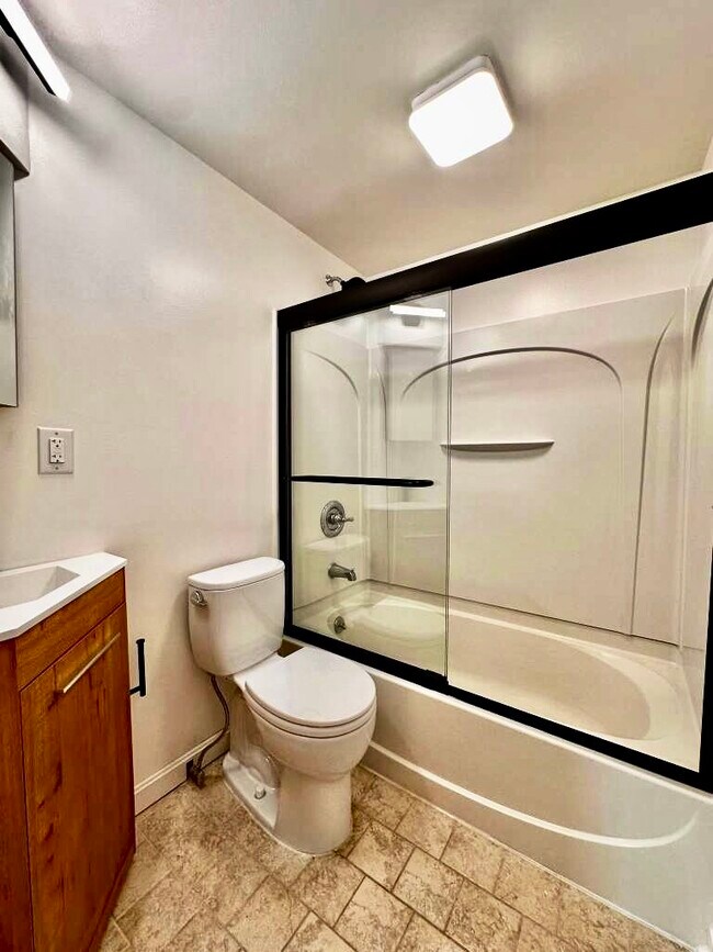 Building Photo - 4 Prospect Pl