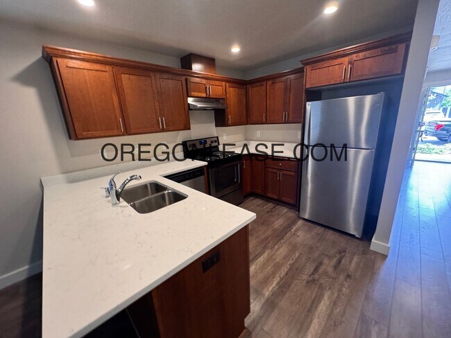 Building Photo - New construction 2 bedroom 2 bath Ground f...