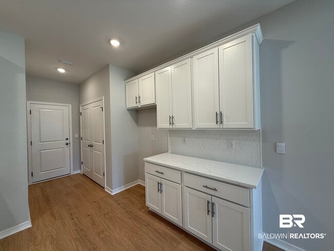 Building Photo - 23903 Dominus Dr