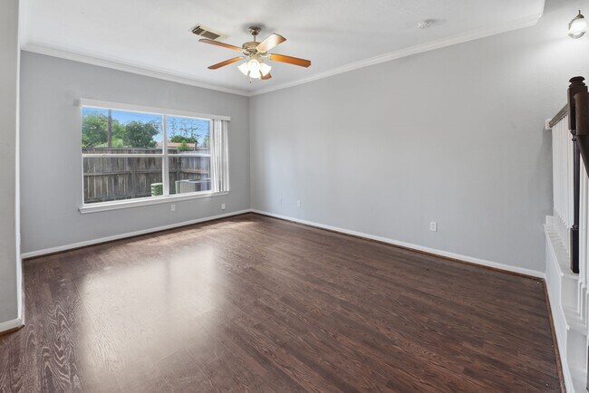 Building Photo - 5227 Brinkman Ct