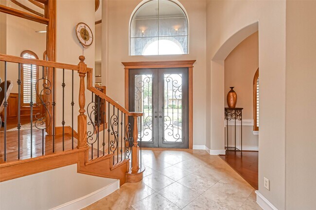 Building Photo - 13815 Nathan Ridge Ln