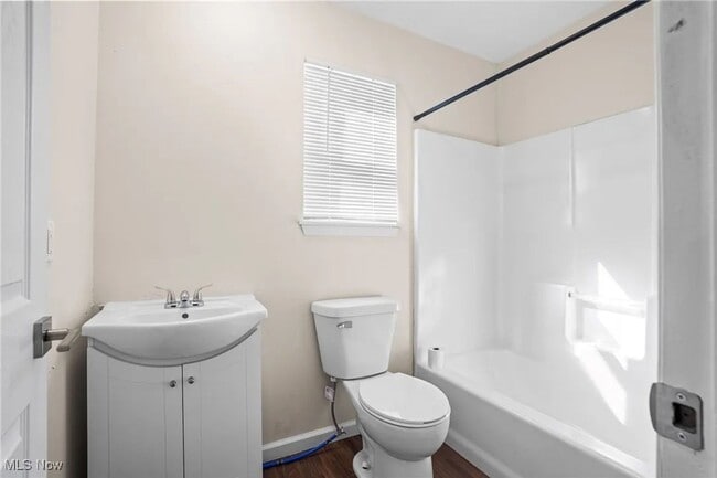 Building Photo - 3 BD/ 1.5BA Home for Rent- Cleveland