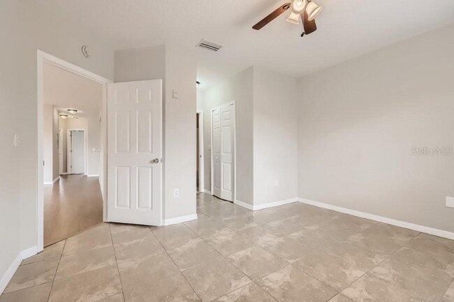 Building Photo - 6011 Portsdale Pl