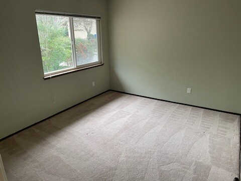 Building Photo - 11 Spinosa Way