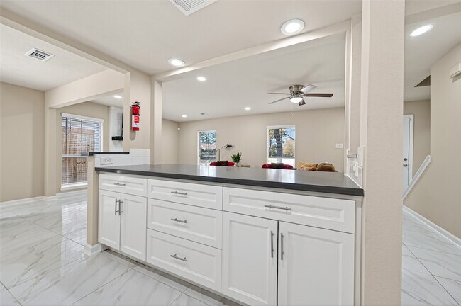 Building Photo - 23418 Briarcreek Blvd