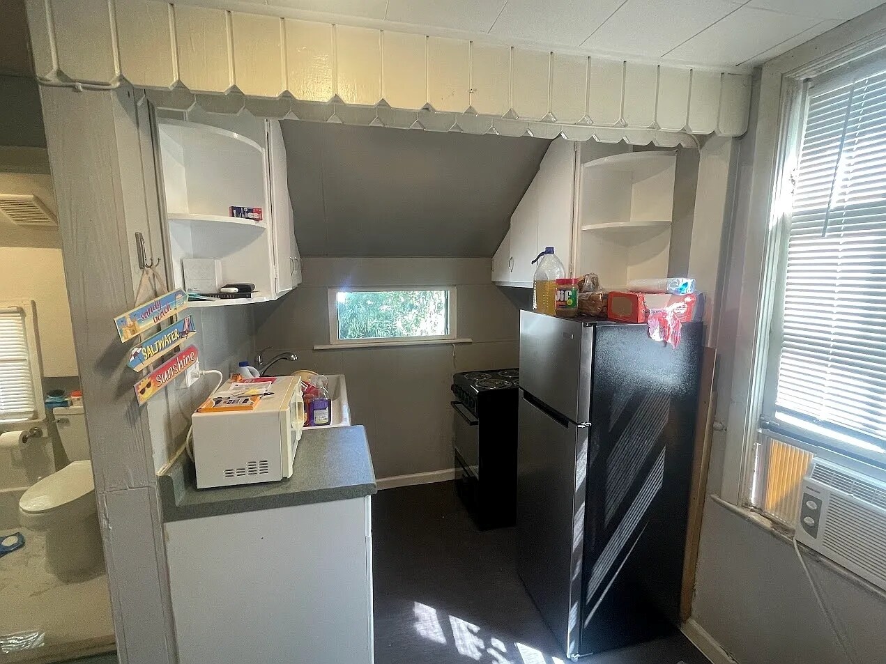 Building Photo - 745 S Palmetto Ave