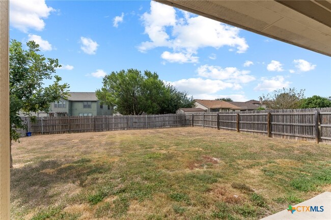 Building Photo - 216 Teron Dr