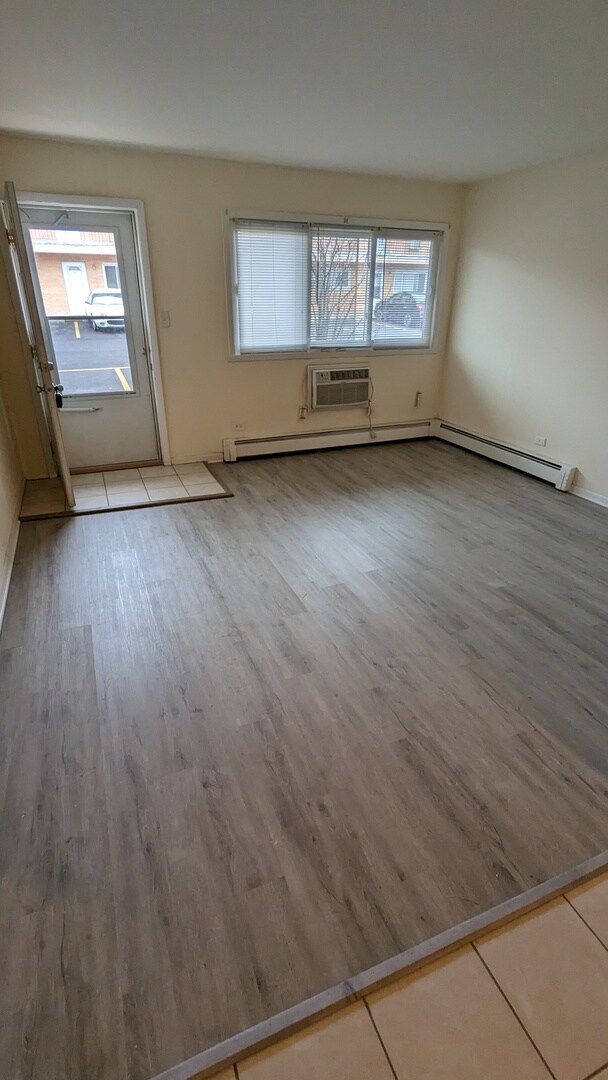 Building Photo - 8649 S 85th Ct
