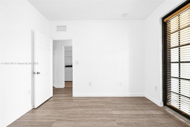 Building Photo - 10350 NW 30th Terrace