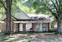 Building Photo - 6509 Birkenhead Rd