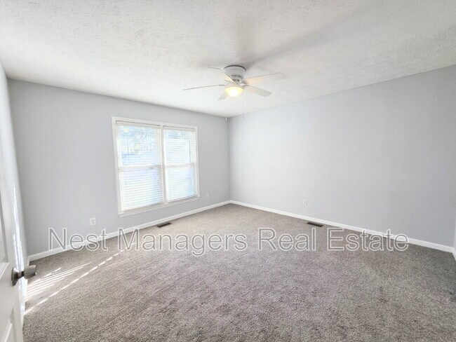 Building Photo - 9598 Holbrook Ln