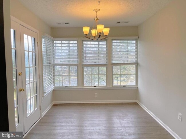 Building Photo - 13107 Briarcliff Terrace