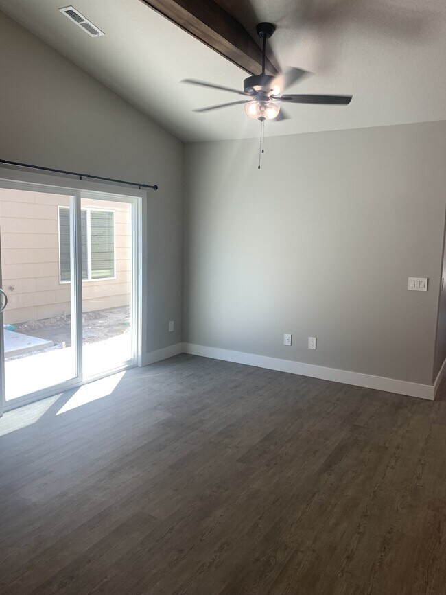 Building Photo - 13609 W Talan Cir