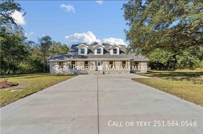 Primary Photo - 3158 Lees Ln