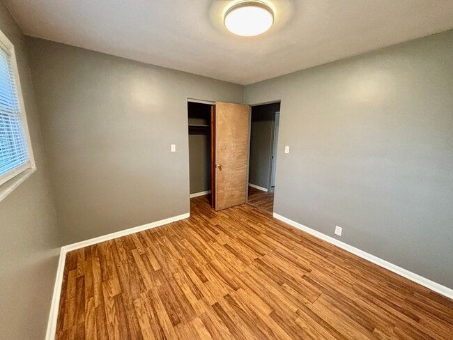 Building Photo - $1395 Charming 3-Bedroom Ranch Near Ball State & Ball Memorial!