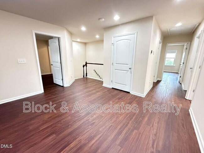 Building Photo - 1017 Magnolia Blossom Ln