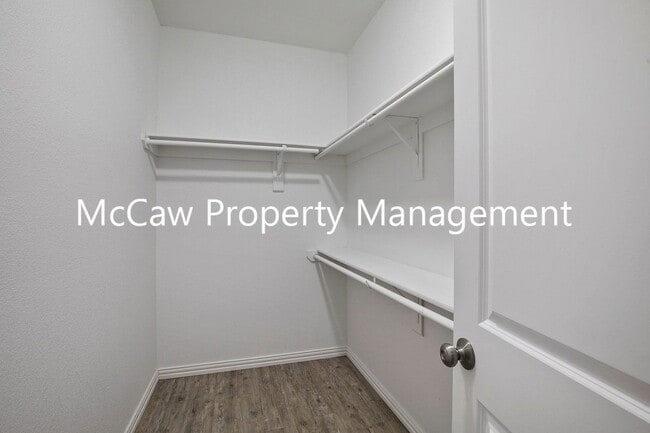 Building Photo - 8225 Richard St