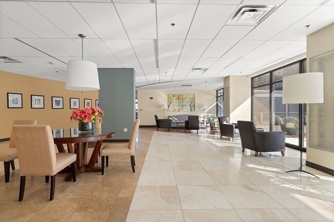 Building Photo - 60 Longwood Ave