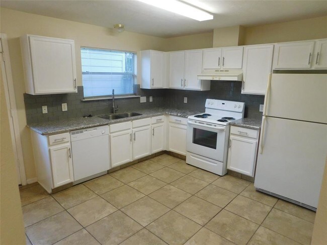 Building Photo - 11735 Alief Clodine Rd