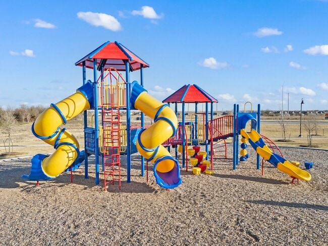 Building Photo - 1340 Blazin Bronco Trl