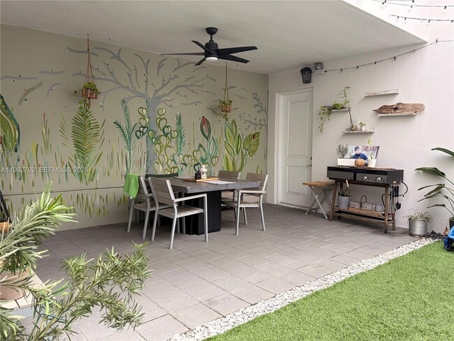 Building Photo - 10416 NW 66th St