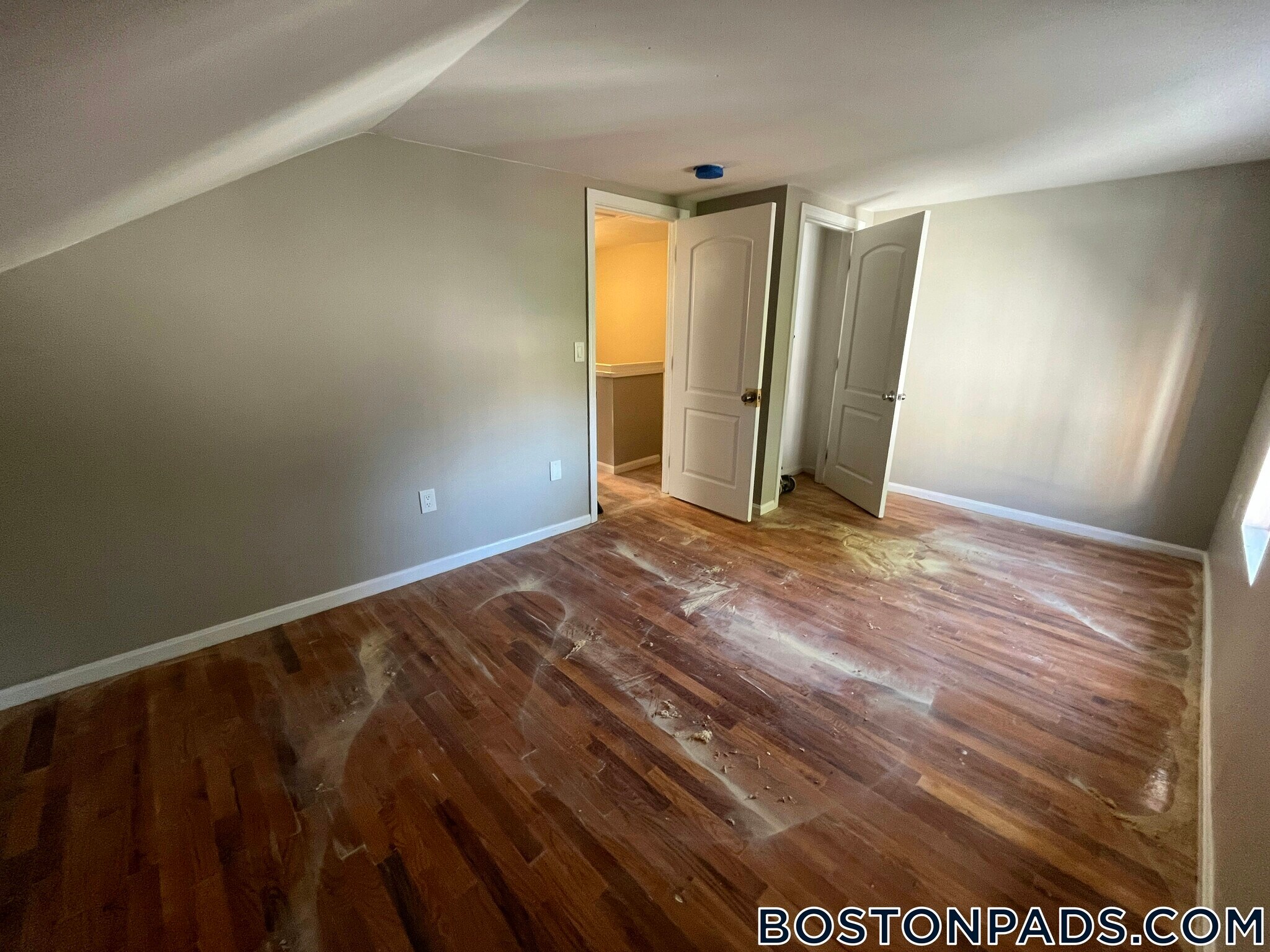 Building Photo - 38 Forest St