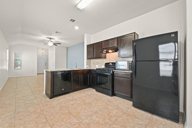 Building Photo - 10209 Crescendo Ln