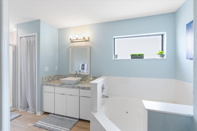 Building Photo - 131 Barrier Isle Dr