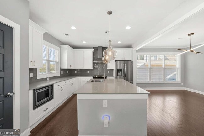 Building Photo - 2967 Silver Hill Terrace SE